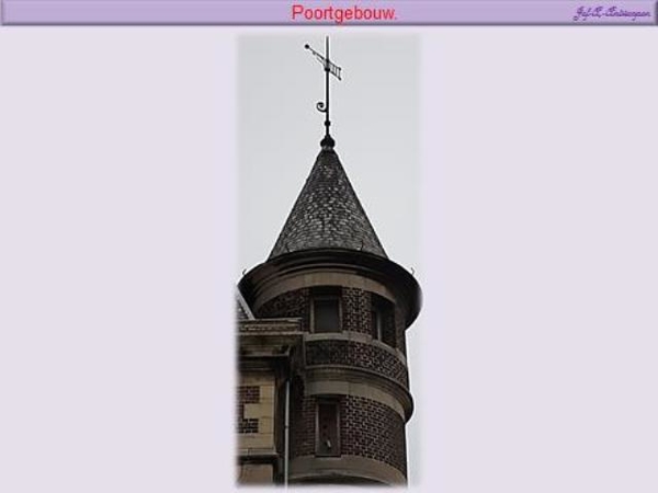 Poortgebouw.