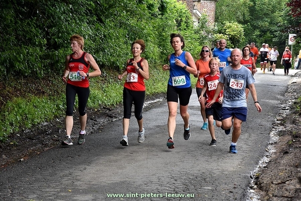 2016-06-12-aardbeienjogging_Vlezenbeek (144)