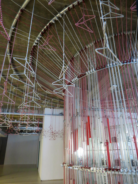 Heel leuk vesten-ophangsysteem