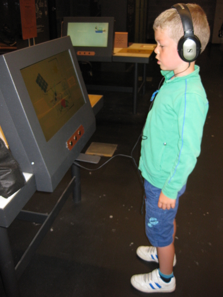 13) Ruben aandachtig