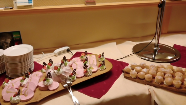 5 Ootmarsum, dessertbuffet __IMG_20160828_205212