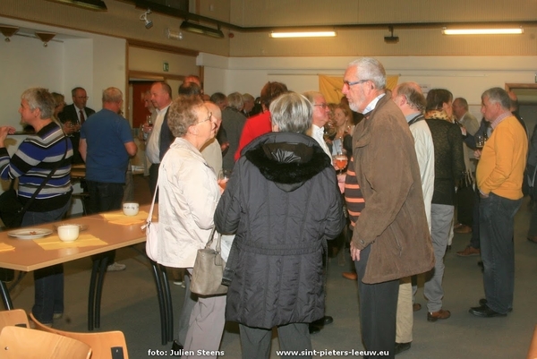 2016-10-08-100ste-postwegkrant_11