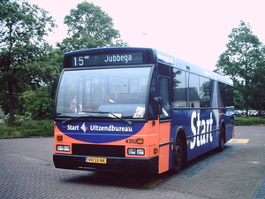 Arriva 4302 Heerenveen station