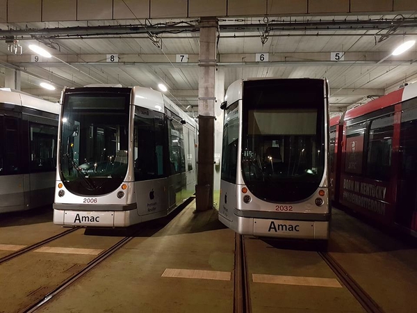 2006 en 2032 Met dezelfde reclame voor AMAC