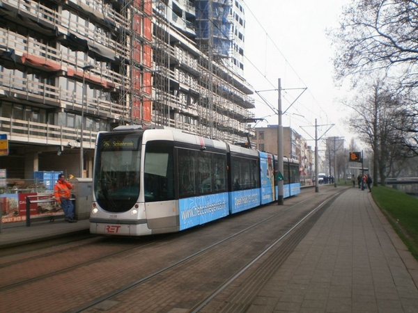 2038 HET COLLEGE VOS (2011)