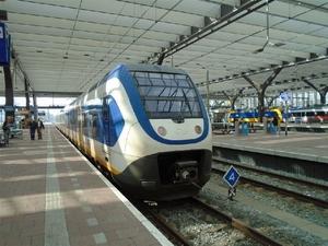 NSR 2435 2015-10-03 Rotterdam Centraal