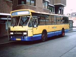 Midnet 9438 Hilversum station
