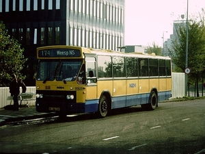 NZH 9926 1995-11-10 Amsterdam station .Bijlmer