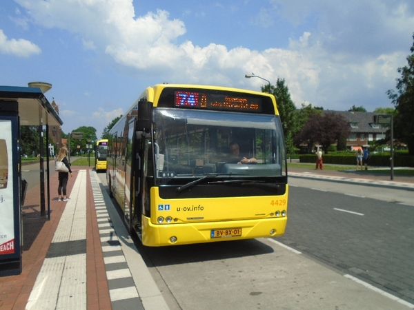 QBuzz 4429 2016-06-04 Zeist busstation