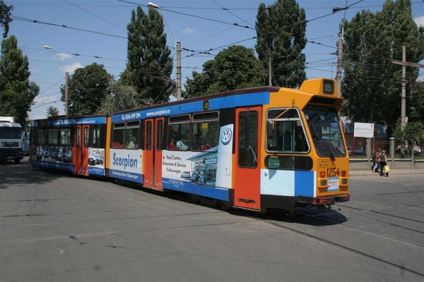 1533 = ex 828 Roemeni