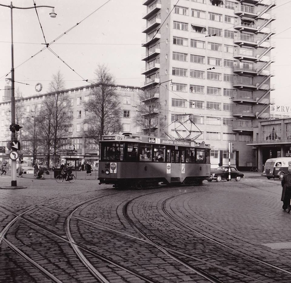 487, lijn 17, Blaak, 10-12-1957