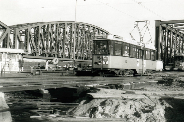 502 Verlengde Willemsbrug, 28-9-1963 (foto W.J. van Mourik)