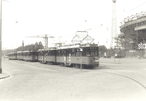 555, voetbaltram, Olympiaweg, 24-5-1964 (foto W.J. van Mourik)