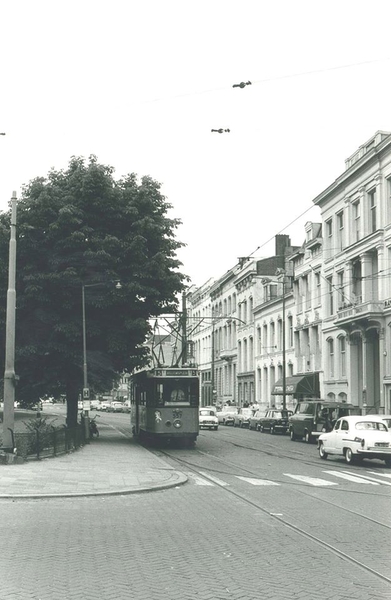 557, lijn 5, Eendrachtsweg, 24-6-1966 (foto W.J. van Mourik)