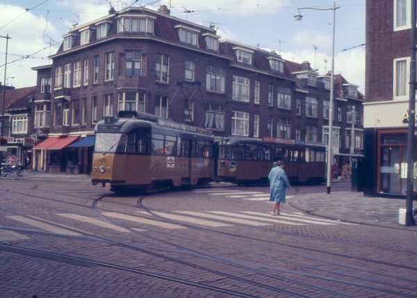 105, inrukkende lijn 6, Kleiweg, 23-6-1971 (dia R. van der Meer)