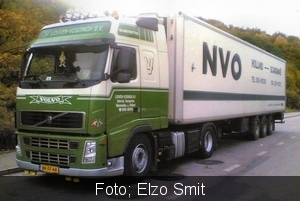 BR-FF-48  Chauffeur; Elzo Smit