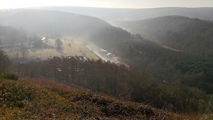 Herbeumont - kasteel rune - zicht op de Semois