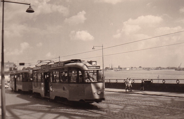 126, voetbaltram, Bolwerk, 4-9-1955