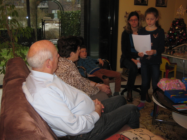 49) Pepee & memee luisteren aandachtig