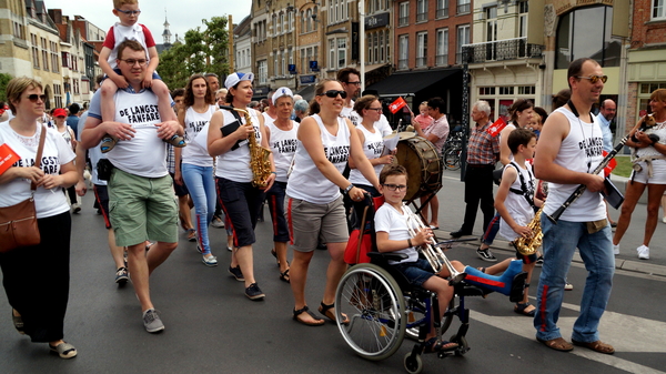 De Langste Fanfare-Roeselare-3-6-2017-40