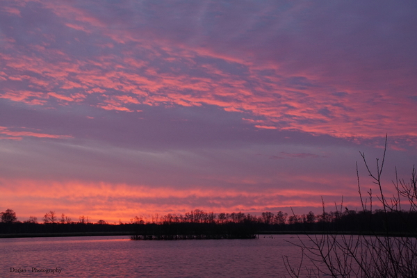 Het blauw uurtje voor zonsopkomst