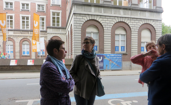 Martine en Marleen liepen er stage