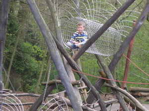 190) Ruben zit heel hoog