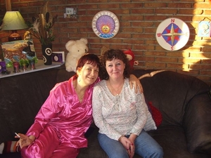 ANNE EN IRENE