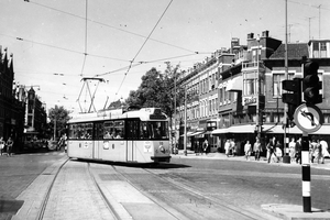 10, lijn 22, 1e Middellandstraat, 14-6-1959 (E.J. Bouwman)