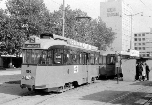 109, lijn 2, Kruisplein, 22-7-1966 (T. van Eijsden)