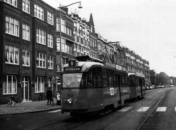 113, lijn 8, Oudedijk, 26-4-1969 (T. van Eijsden)