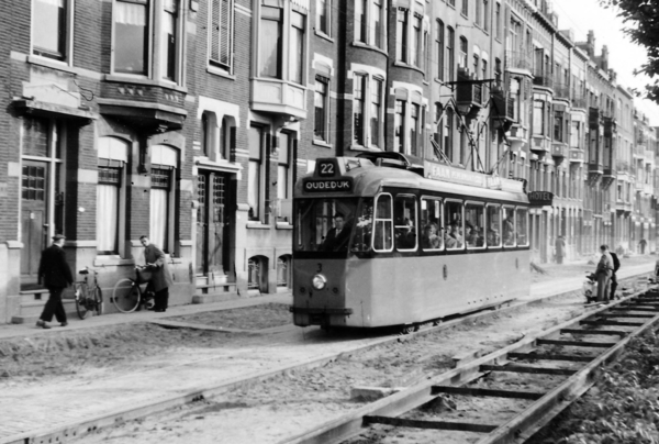 3, lijn 22, Henegouwerlaan, 13-10-1958 (H. van 't Hoogerhuijs)