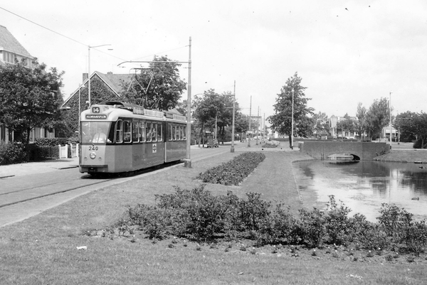 240, lijn 14, Burg F.H. van Kempensingel, 27-6-1965 (J. Oerlemans