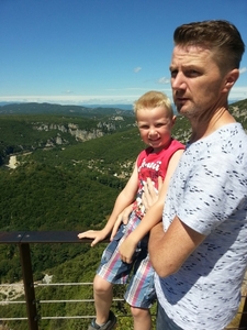 Andries-Rubrn