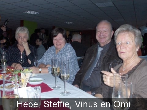 Hebe, Steffie, Vinus en Omi