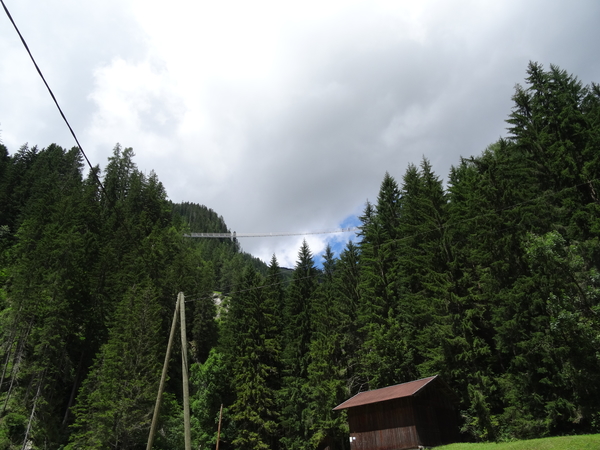 2 Hangebrucke Holzgau _DSC00075