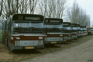 HTM 383+378+411 Op weg naar Rotterdam zagen we in Bergschenhoek
