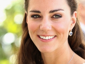 kate-middleton-sweet-face-wallpaper-1715