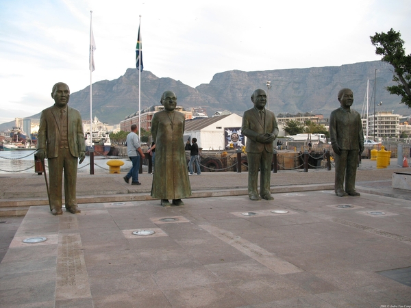 Nobelvredeprijswinnaars square