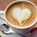 nahaufnahme-hintergrund-bilder-tasse-kaffee-cappuccino-mit-schaum