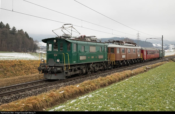 Otelfingen, Zwitserland