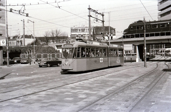 237, lijn 3, Schiekade, 1968 (R. Brus)