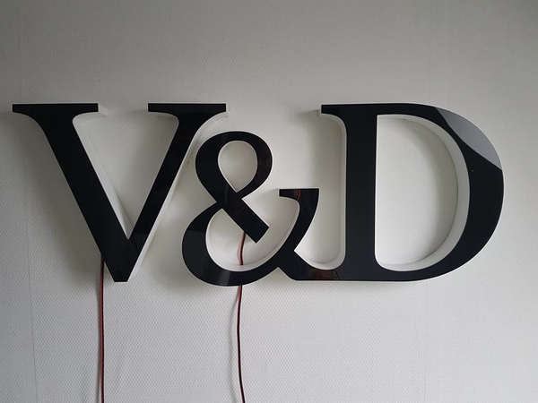 21686331_848797021954146_2695395449832947092_n