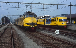 NVBS Hondekop Verrassingsrit. In Apeldoorn stond de NS mat.'54 35