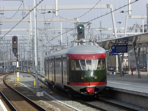 Muizenkop Mat'46 273 tijdens afscheid Hoekse Lijn