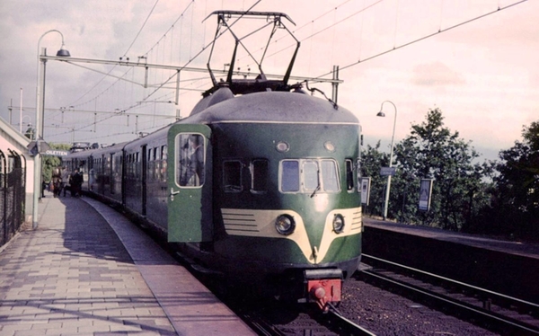 Station Leidschendam Voorburg mat 35 60-er jaren