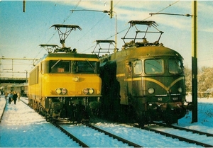 1001 samen met de 1618. Afscheidsrit 12-12-1981. Utrecht