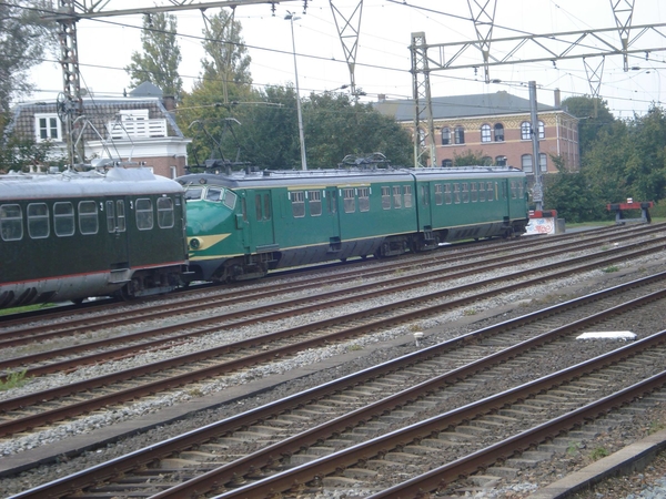 Haarlem station op de dag 175 spoor... klaar voor de nostalgische