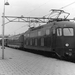 NS 1006 staat op spoor 5 van station Hoek van Holland Haven