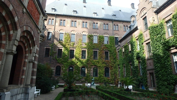 Het stadhuis van Rotterdam